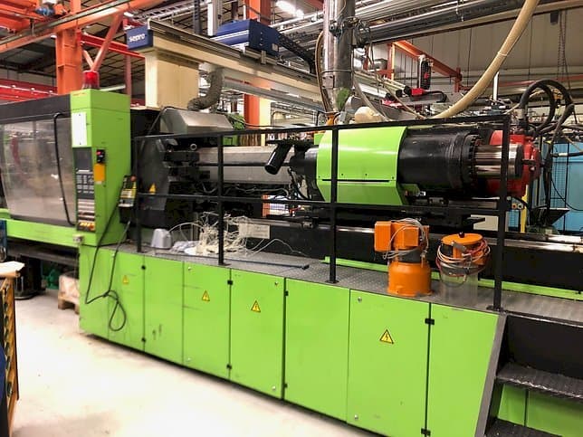 Widok z przodu maszyny Engel ES 3550/400 HL