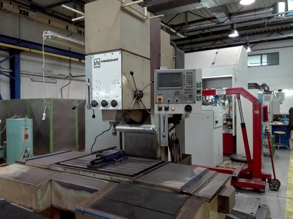 Widok z przodu maszyny WMW Mikromat									 BKoE 630x1000 CNC