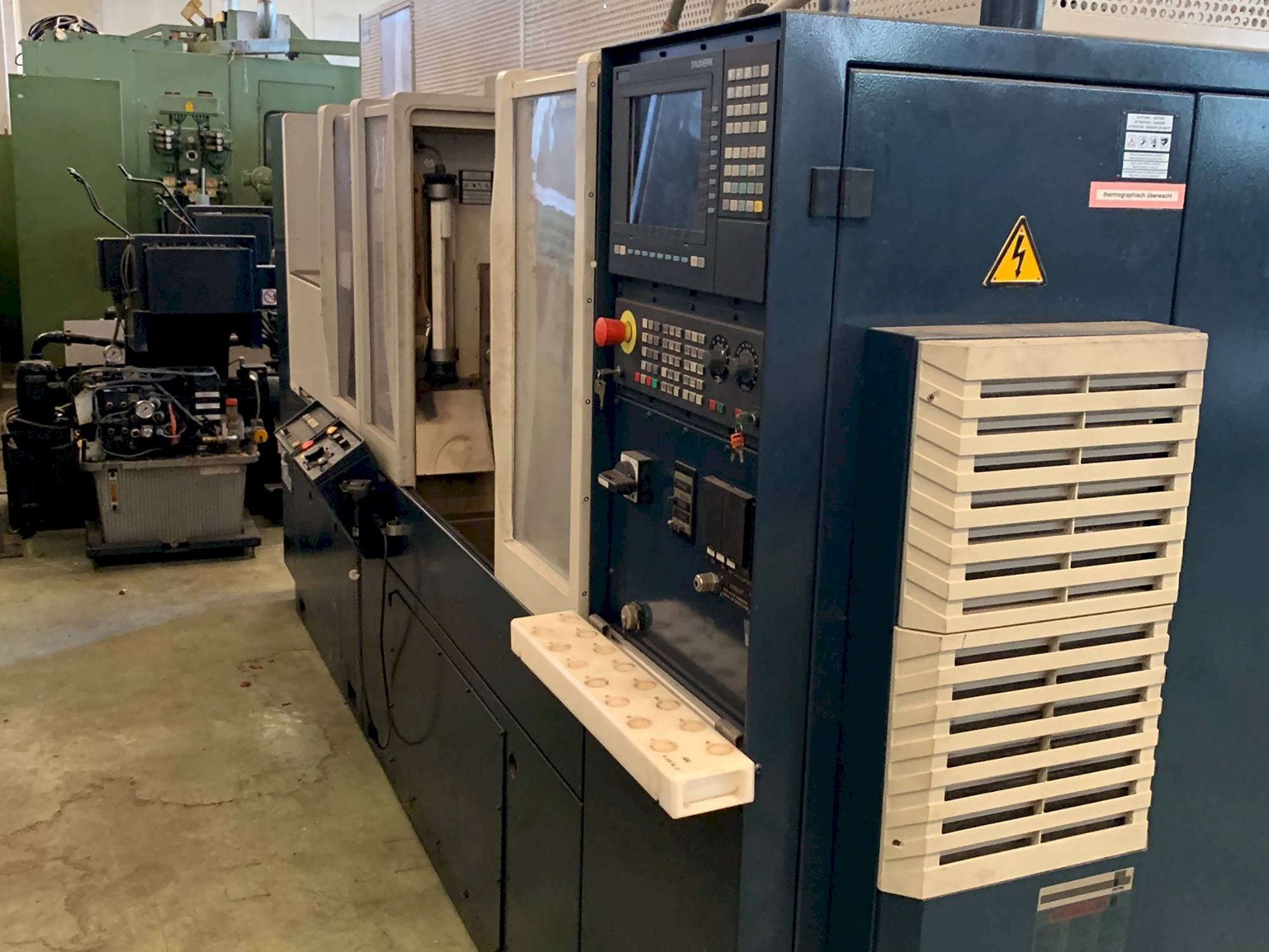 Widok z przodu maszyny SPINNER PD 48