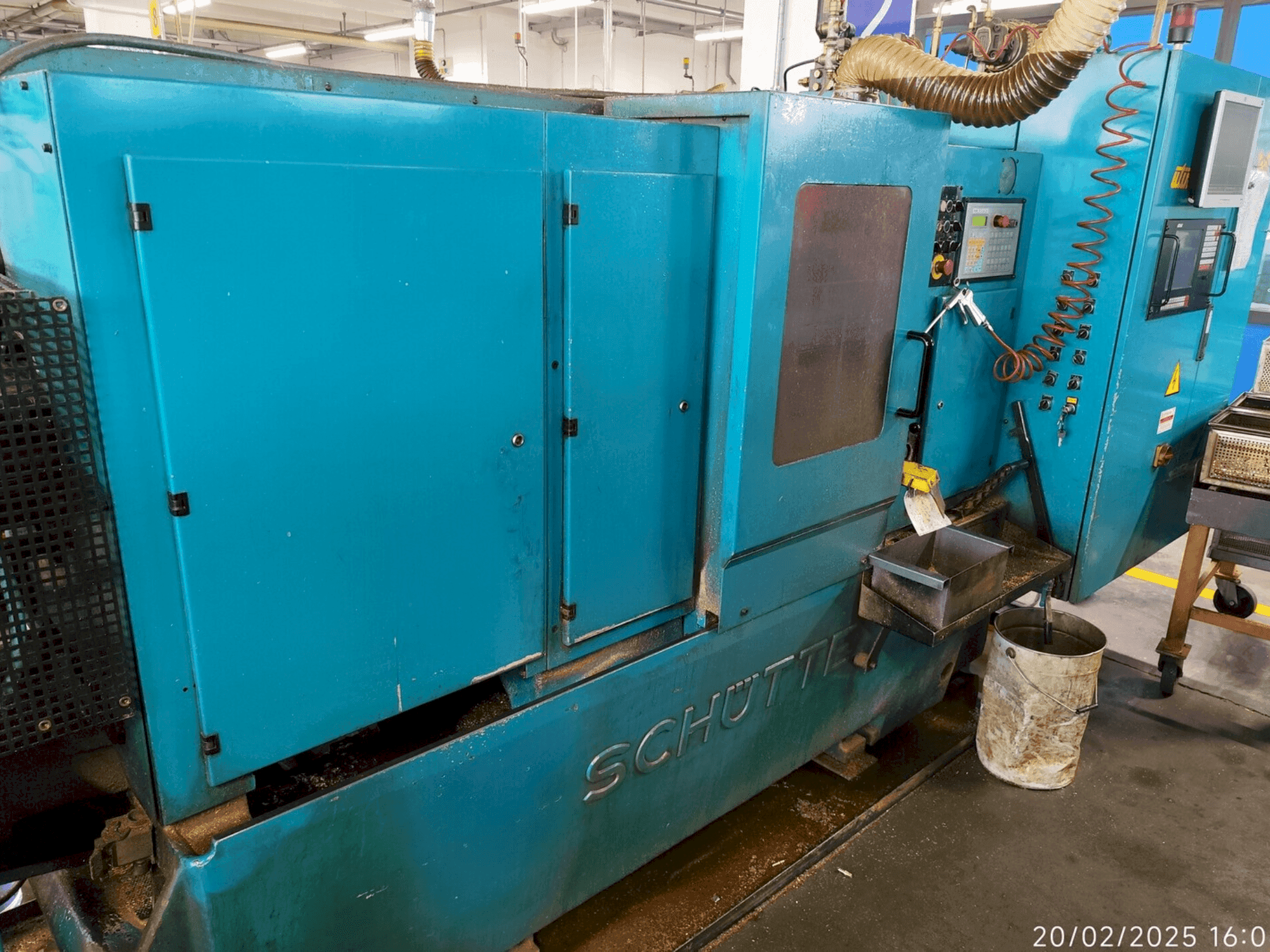 Widok z przodu maszyny Schütte  SE16