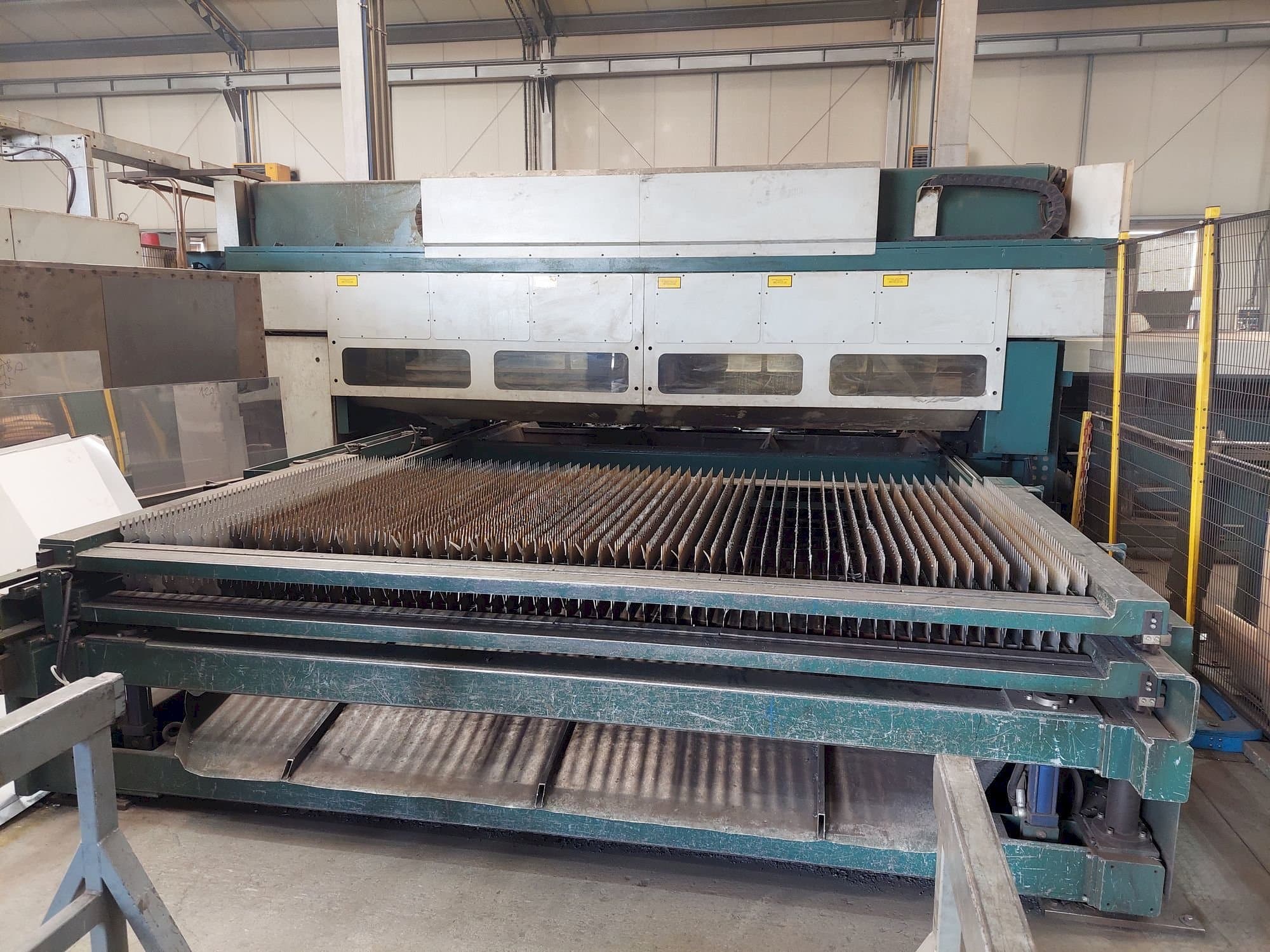 Widok z przodu maszyny ADIGE LT COMBO