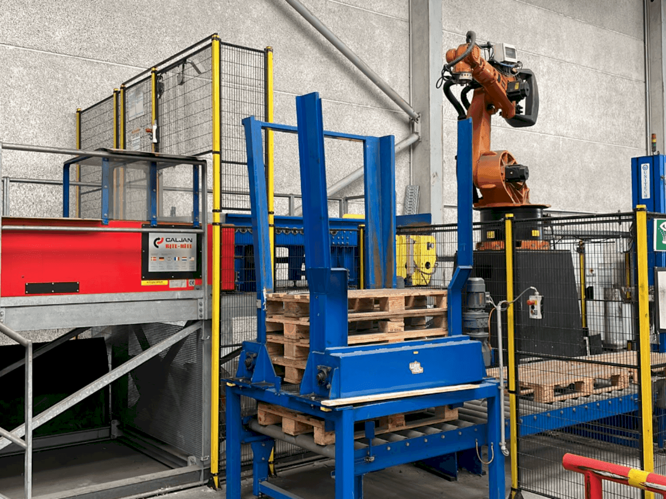 Widok z przodu maszyny KUKA 600260060