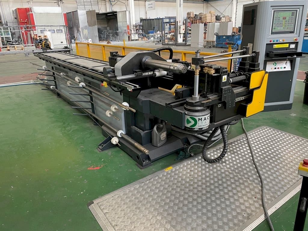 Widok z przodu maszyny Macri Italia Provar 65 UD-6