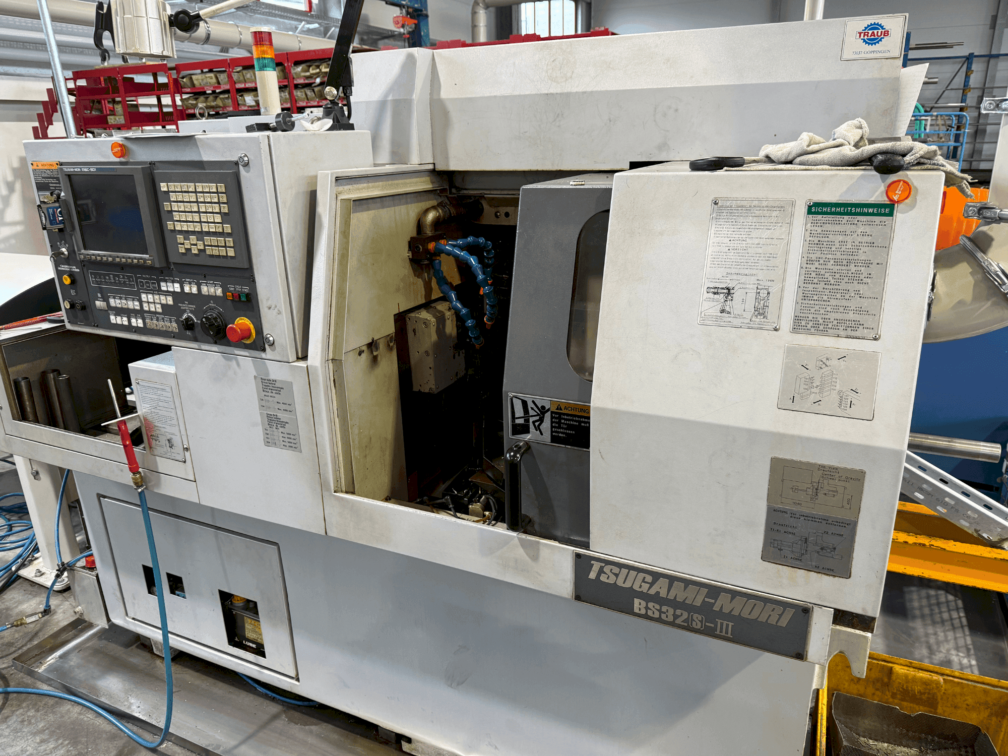 Widok z przodu maszyny TSUGAMI Mori B32(S)-III