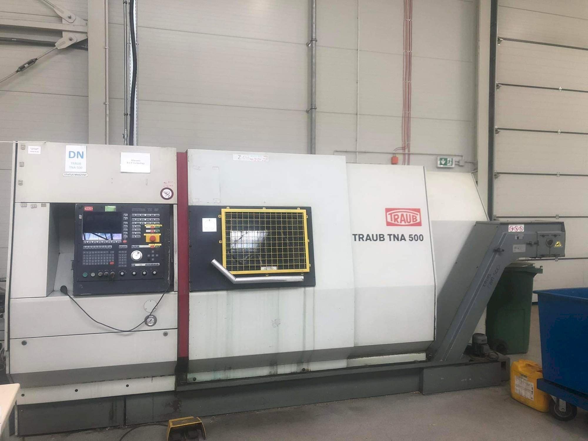 Widok z przodu maszyny TRAUB TNA 500/600