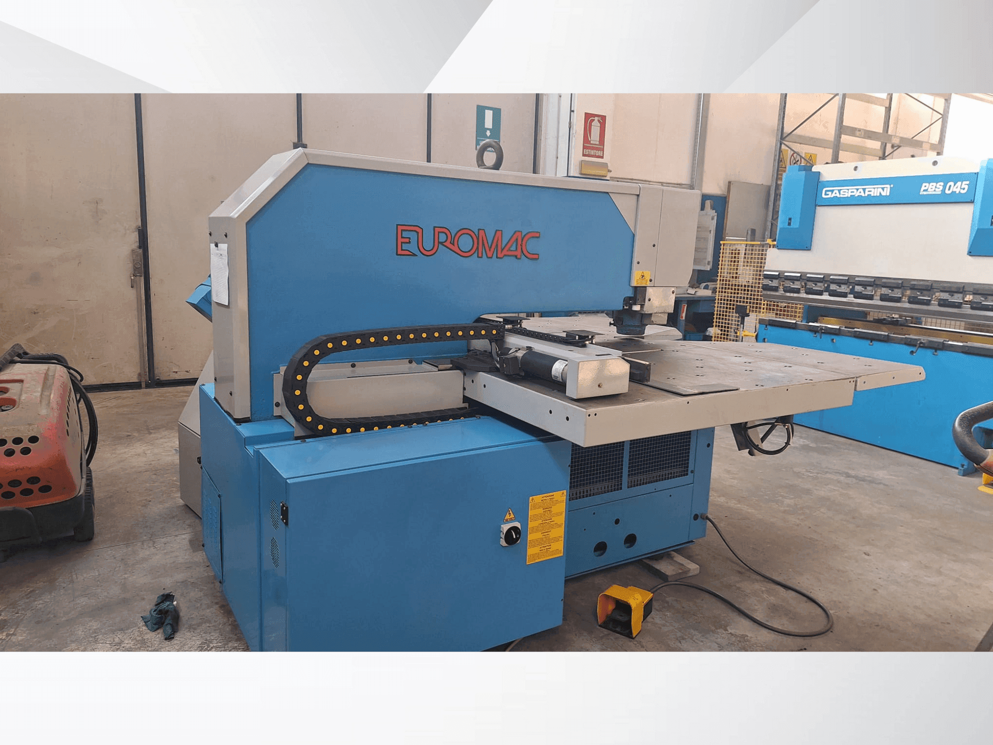 Widok z przodu maszyny Euromac BX 1000/50