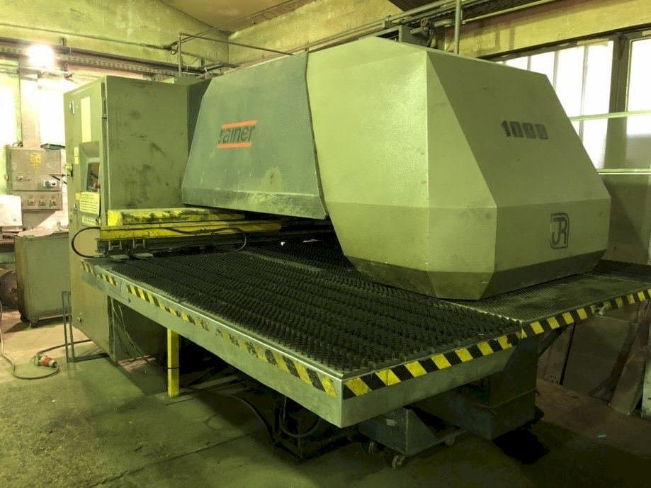 Widok lewej strony maszyny Rainer 1000R