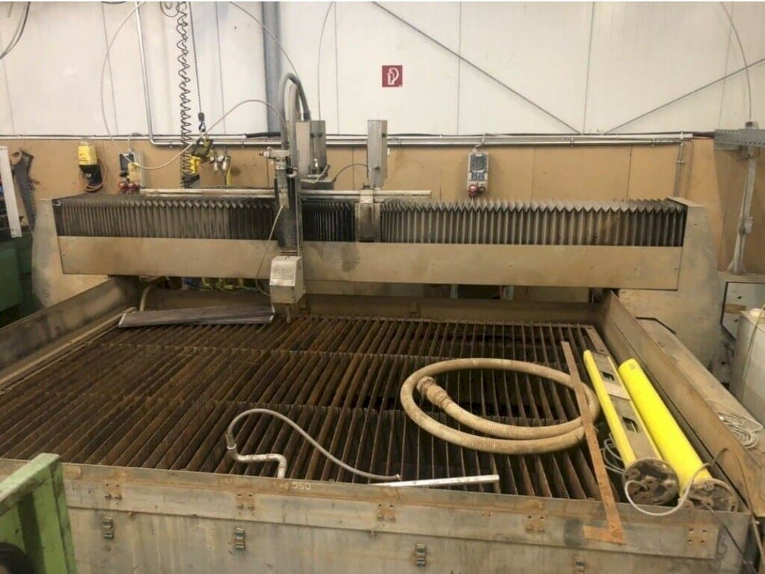 Widok z przodu maszyny Flow WMCE-3020