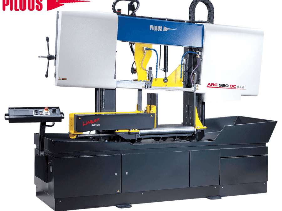 Widok z przodu maszyny Pilous ARG 520 DC