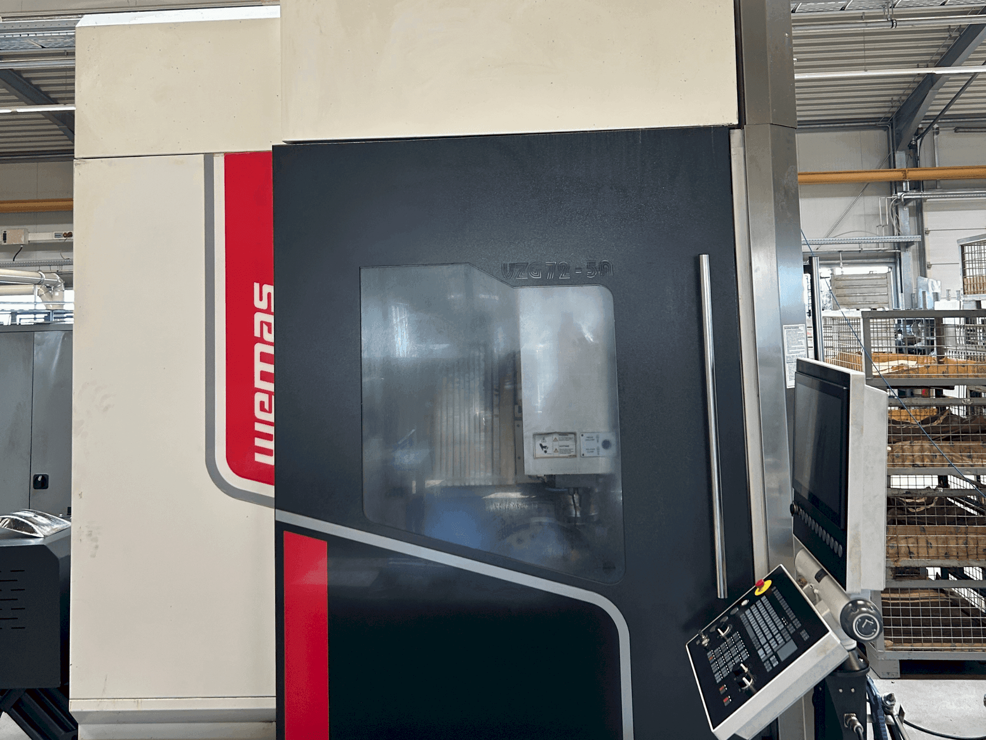 Widok z przodu maszyny WEMAS VZG 72-5A