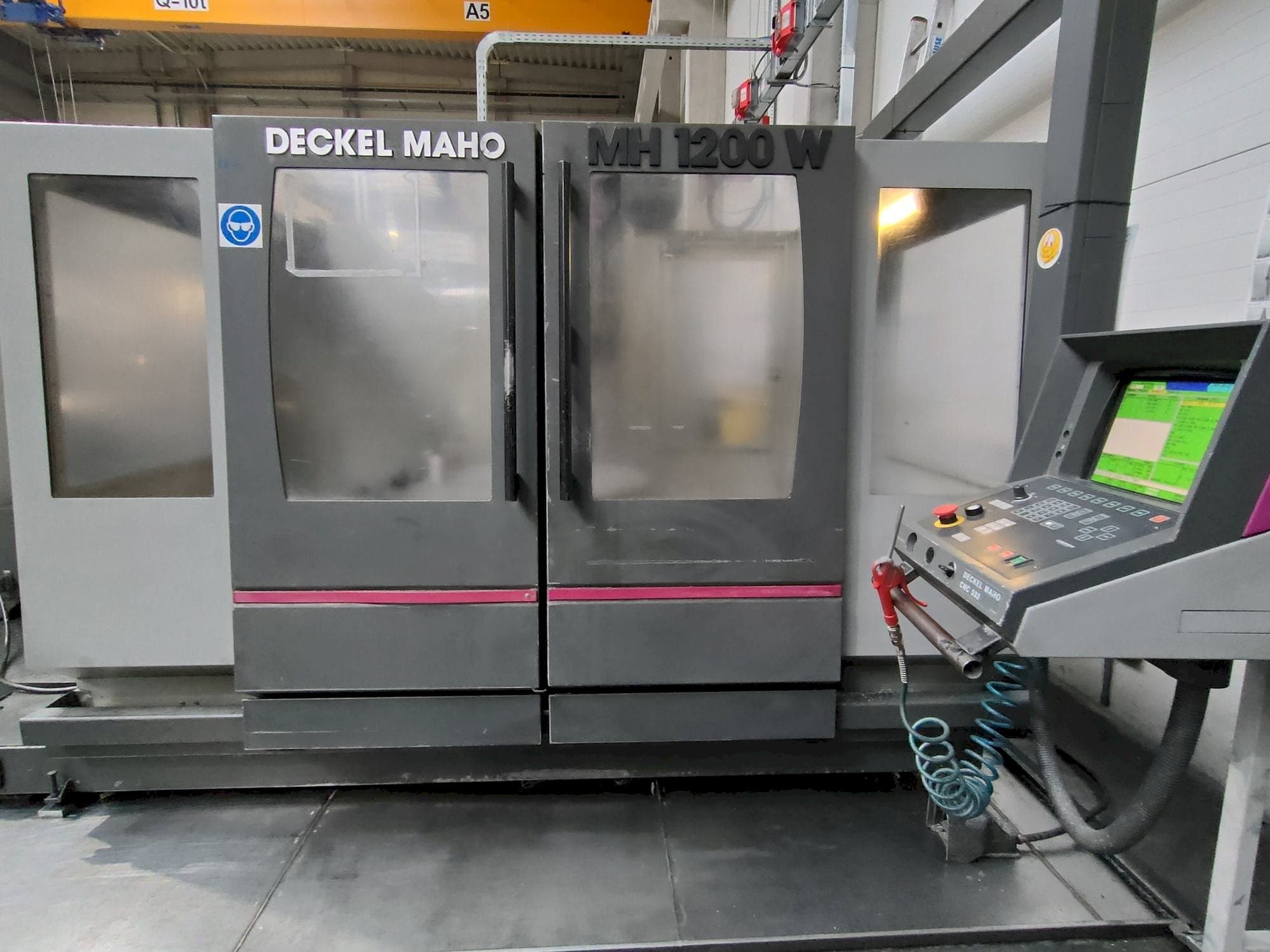 Widok z przodu maszyny Maho MH 1200W