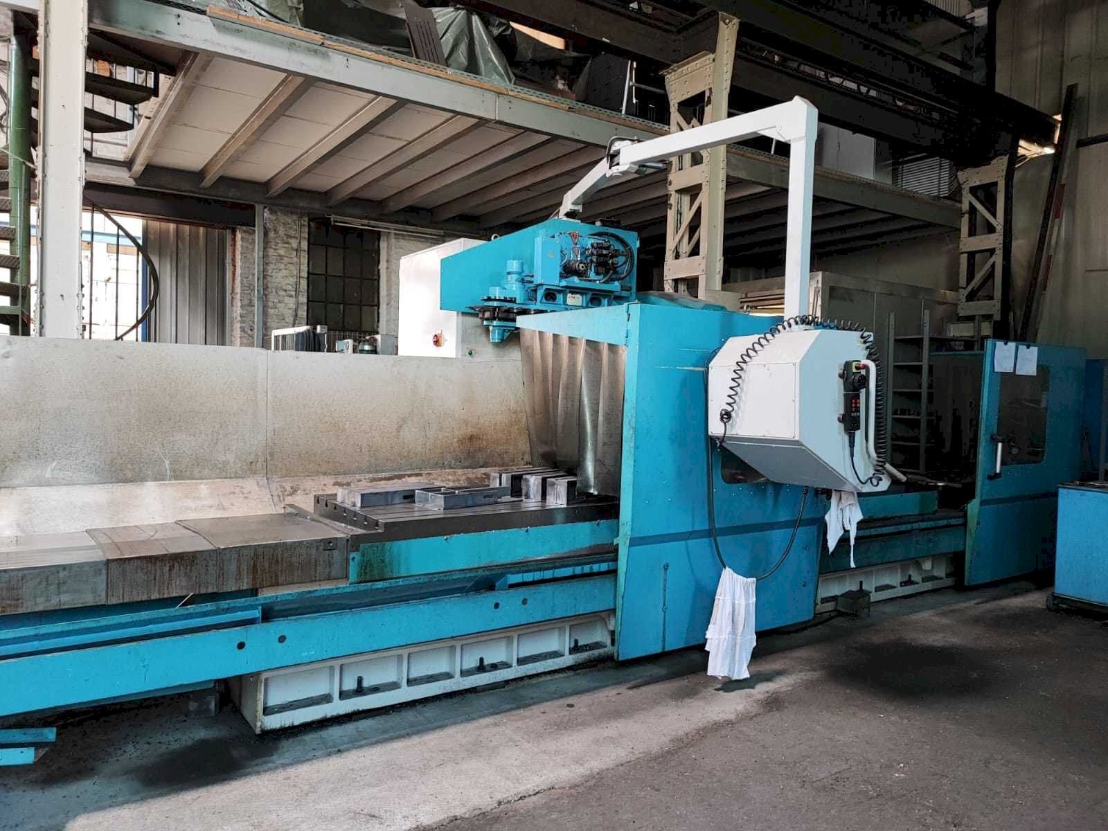 Widok z przodu maszyny MTE BF 4200