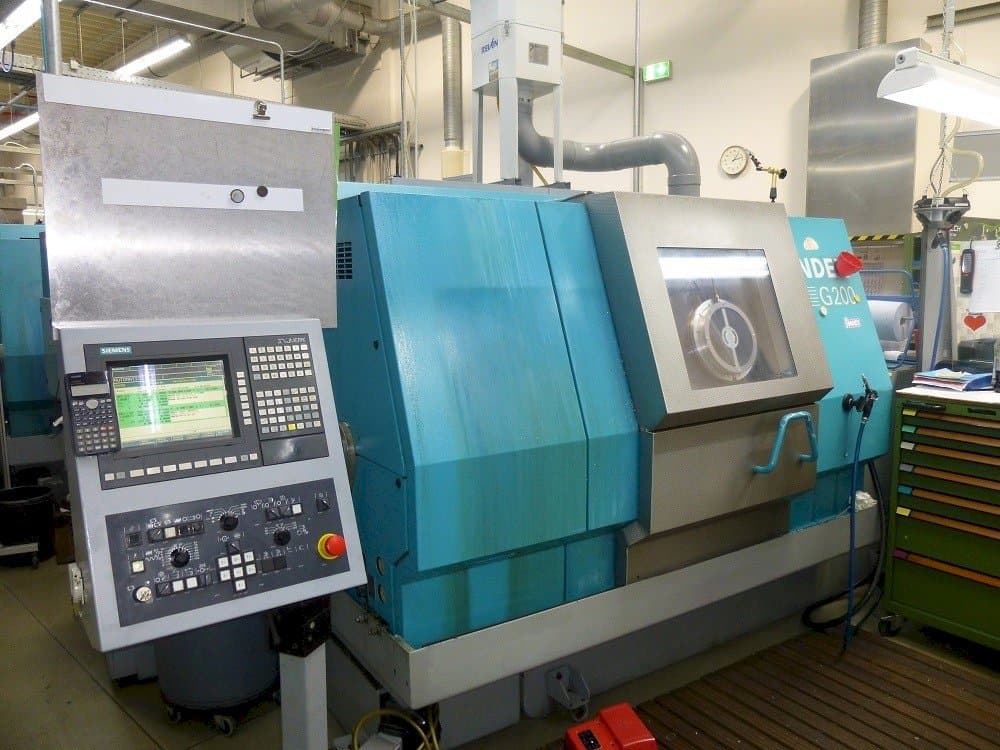 Widok z przodu maszyny Index G200