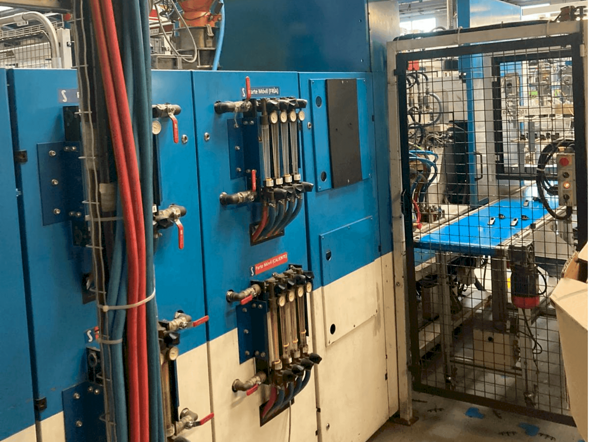 Widok z przodu maszyny Engel ES 500/110 HL