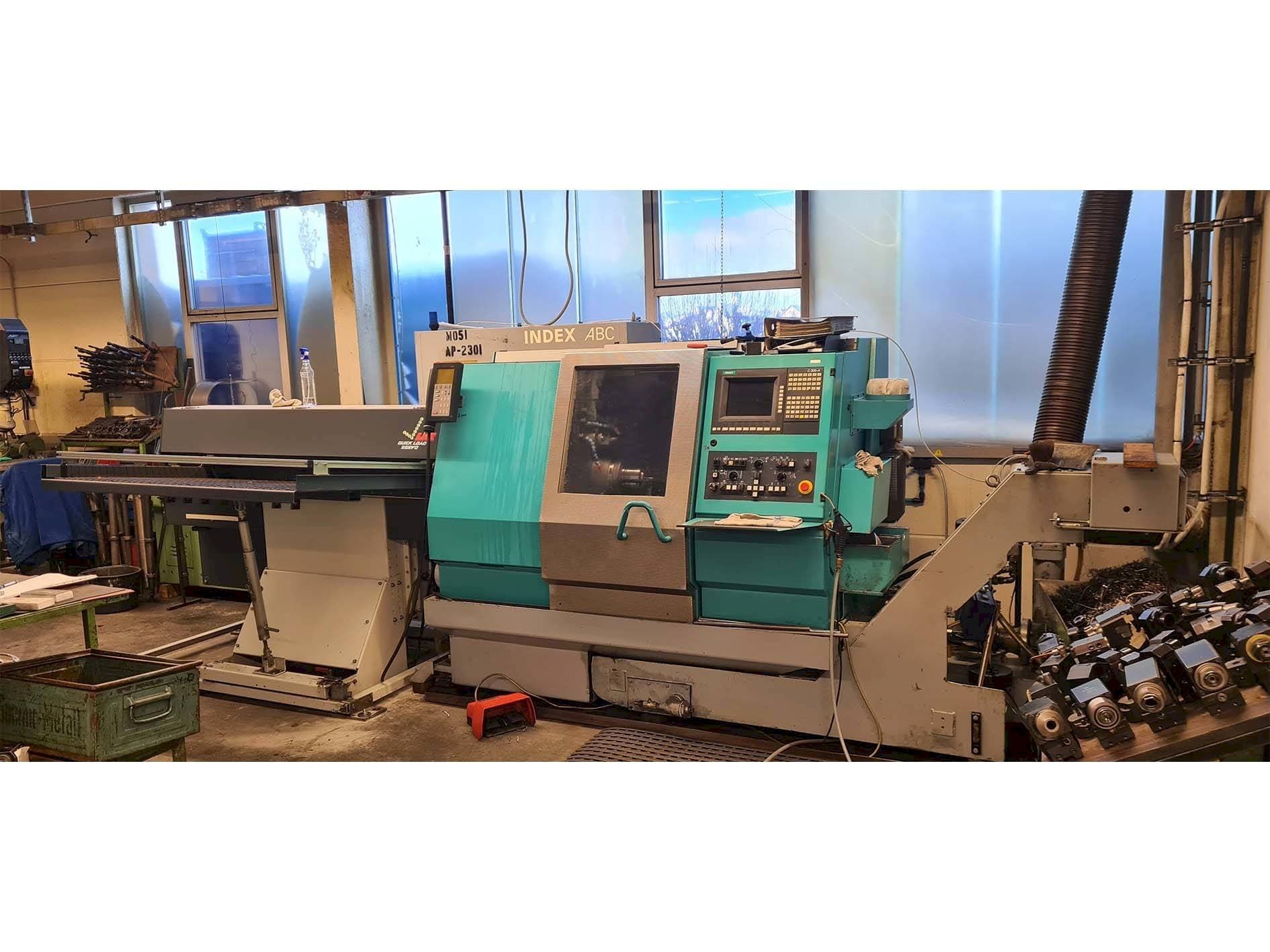 Widok z przodu maszyny Index ABC