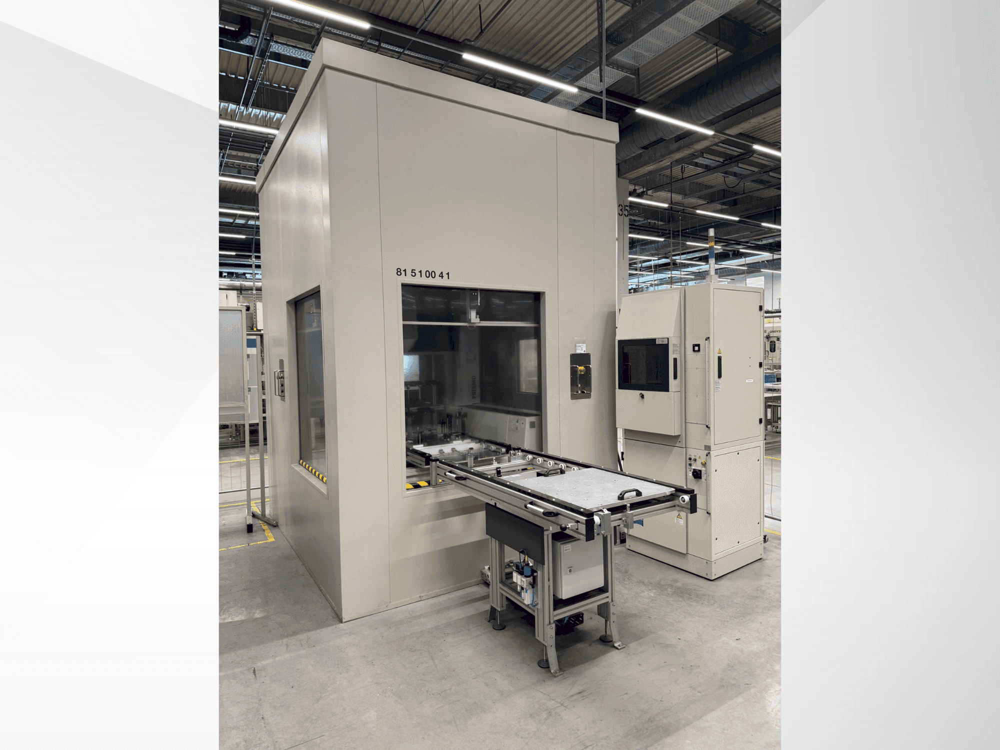 Widok z przodu maszyny HOFMANN CVK11-BH4