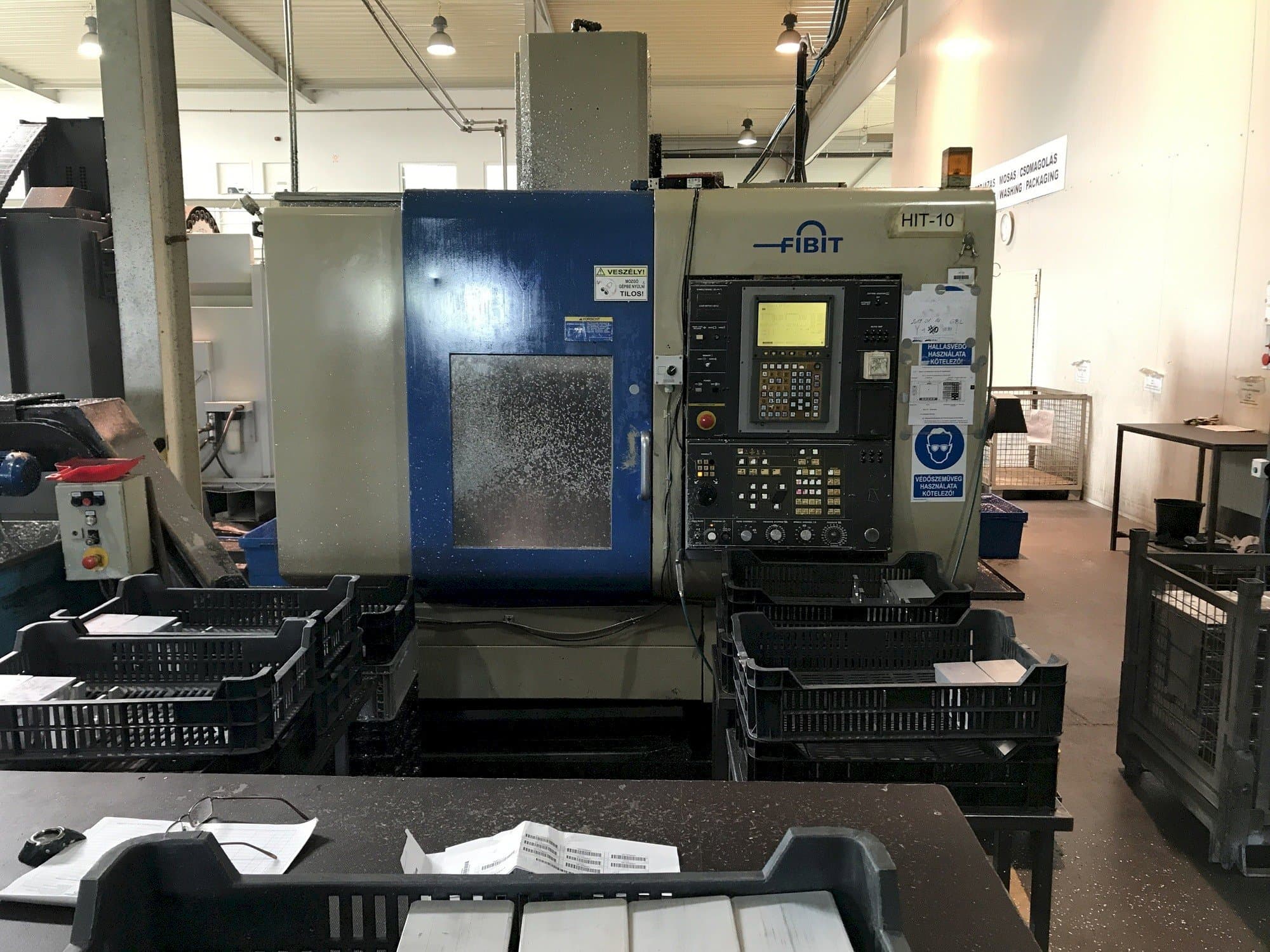 Widok z przodu maszyny HITACHI SEIKI VS40