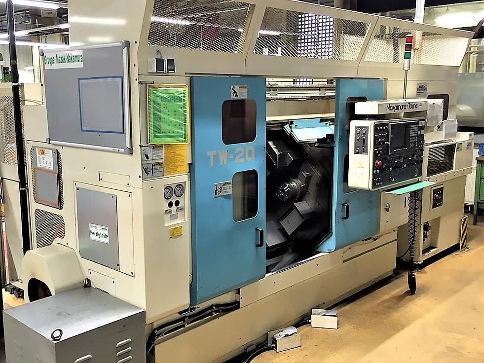 Widok z lewej maszyny NAKAMURA-TOME TW-20