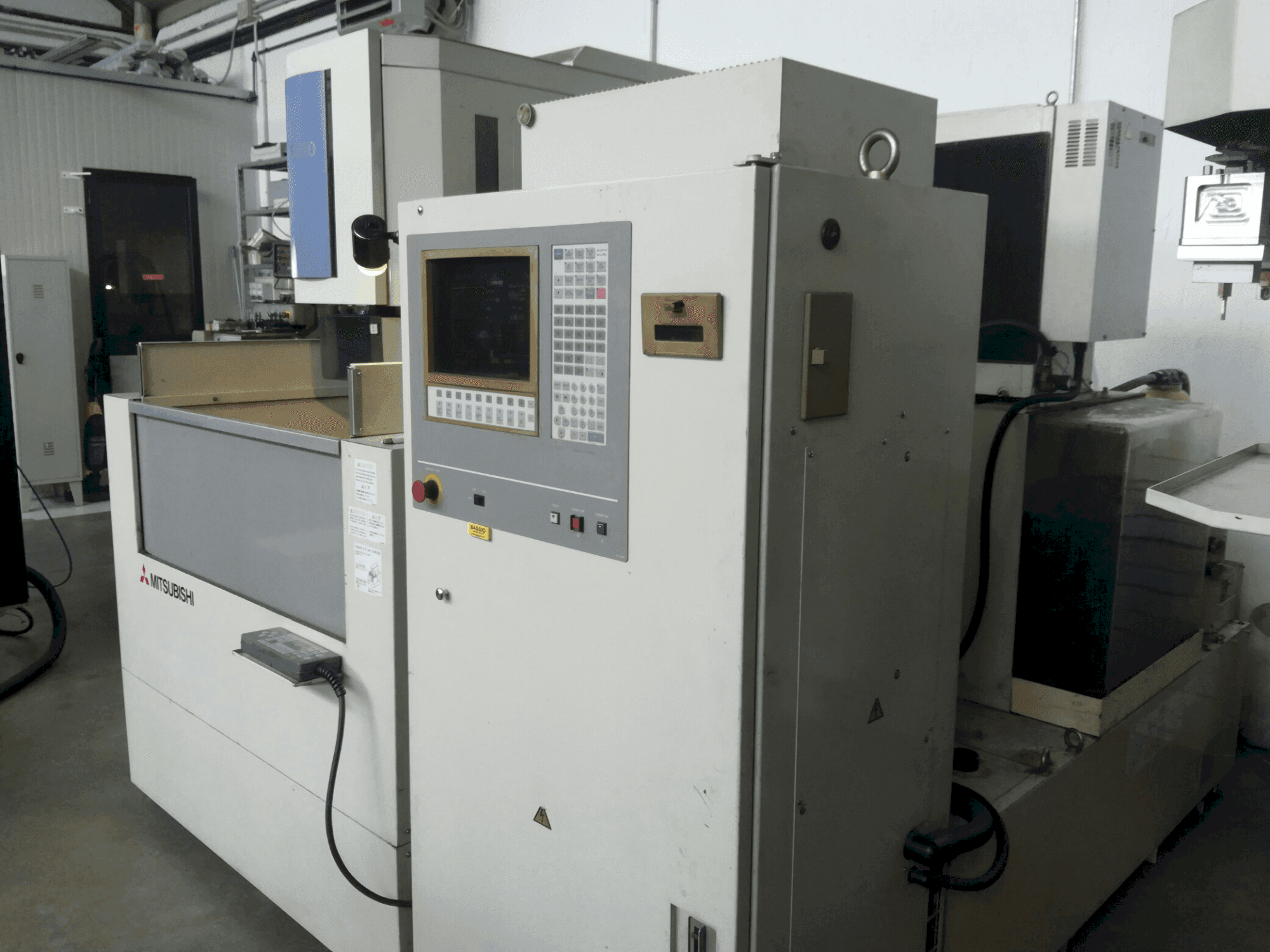 Widok z przodu maszyny Mitsubishi FX 20