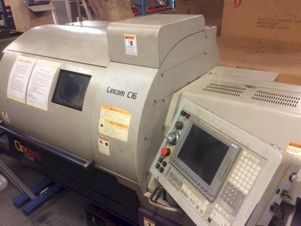 Widok z przodu maszyny Citizen C16 VII