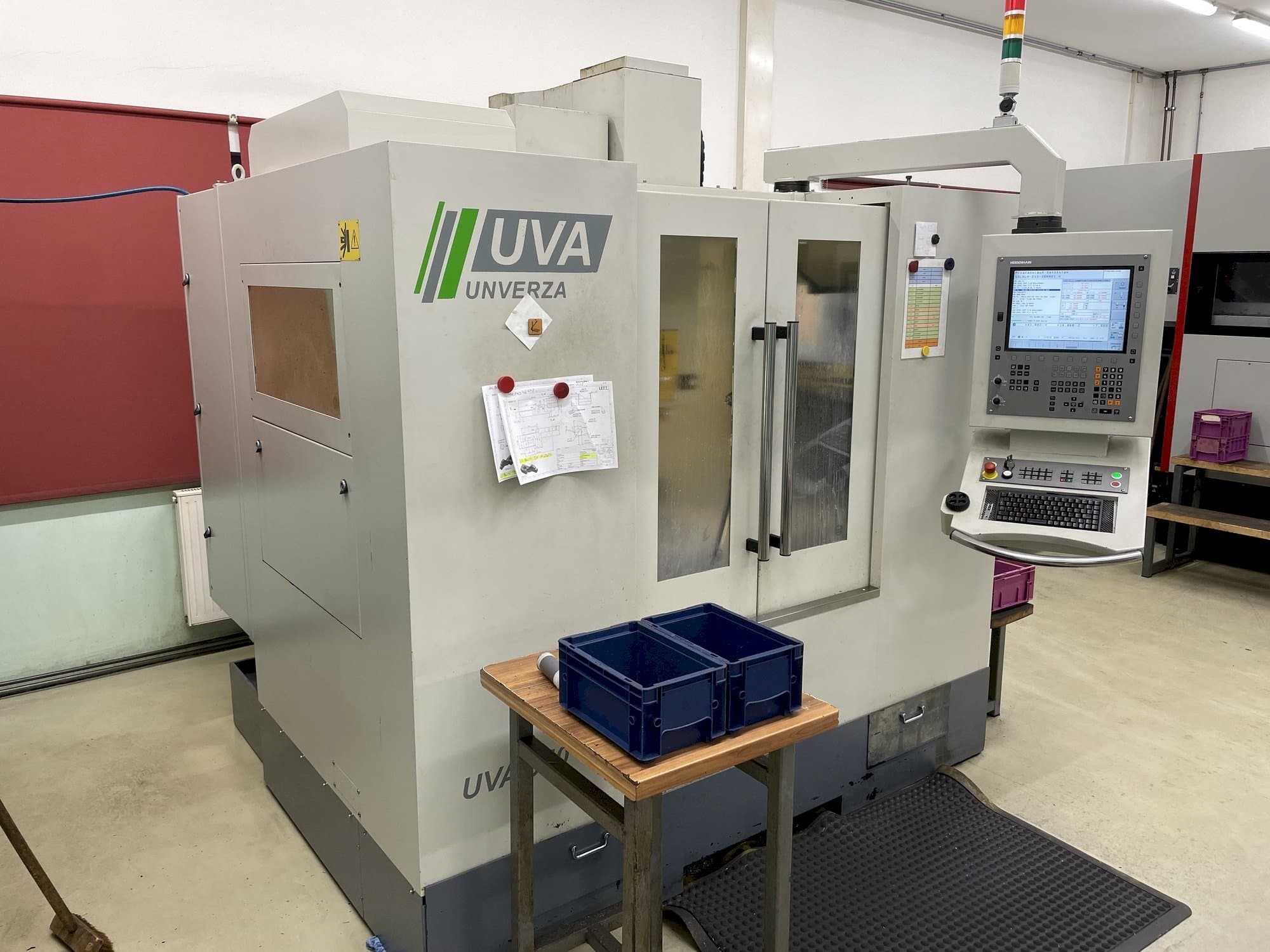 Widok z przodu maszyny  HOMMEL UNVERZAGT UVA 550 Plus