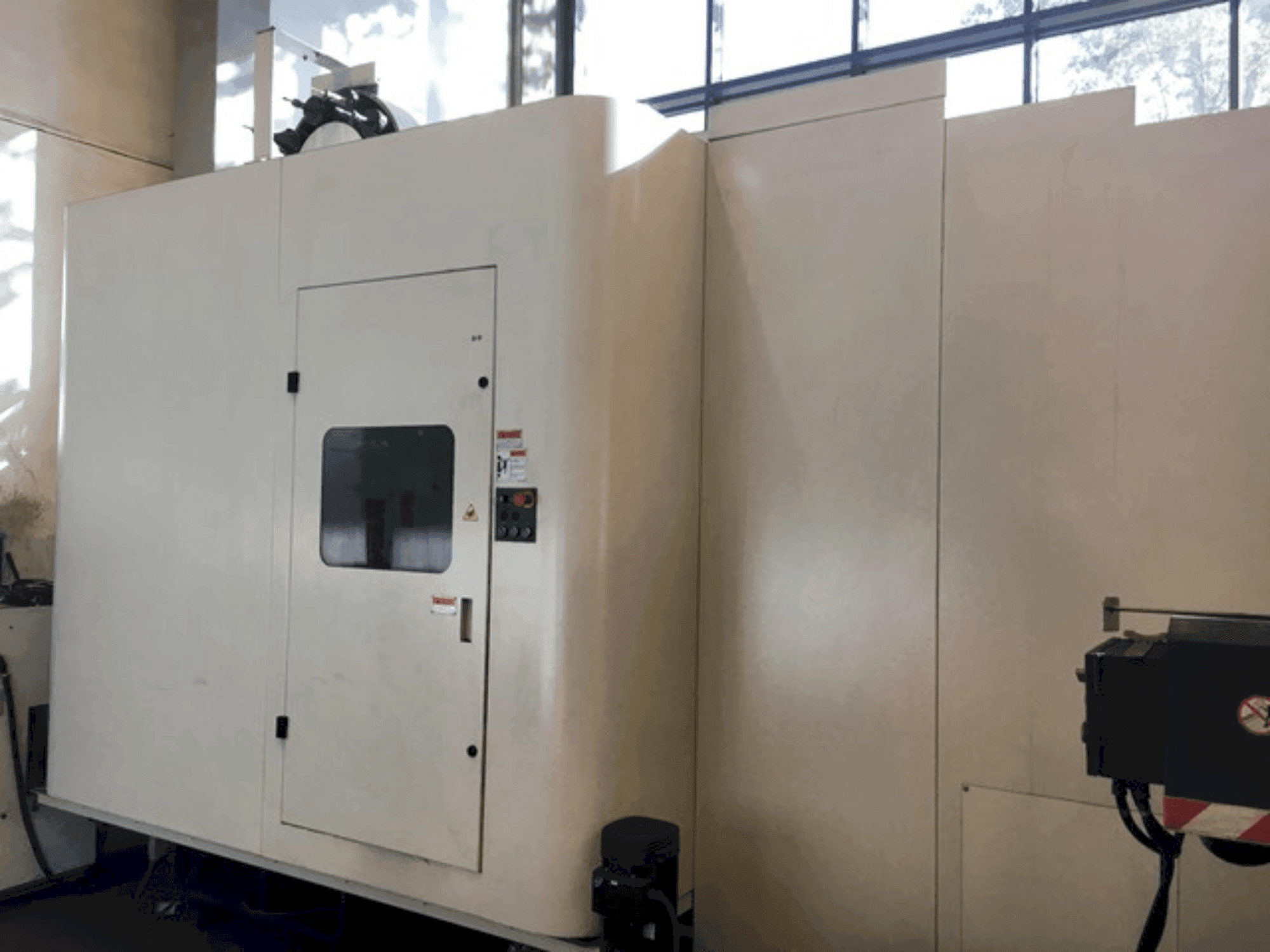 Widok z przodu maszyny SPINNER H630