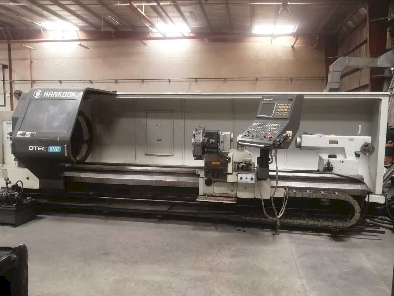 Widok z przodu maszyny HANKOOK PROTEC-9NC