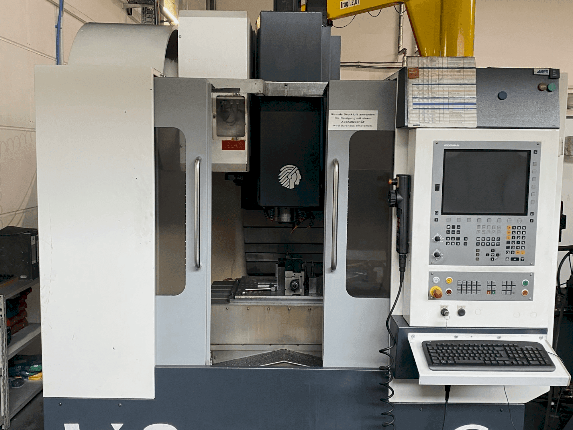 Widok z przodu maszyny Huron VX8