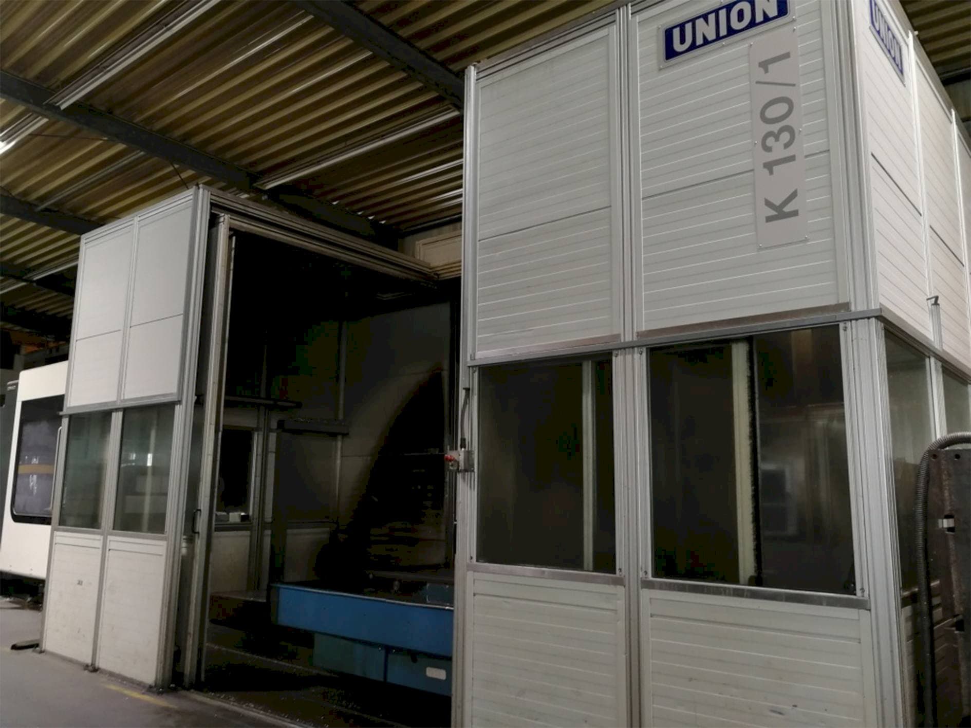 Widok z przodu maszyny UNION K 130 TNC 530