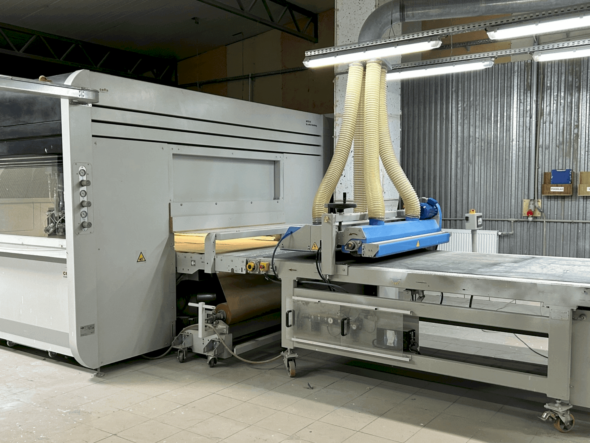 Widok z przodu maszyny CEFLA MITO K