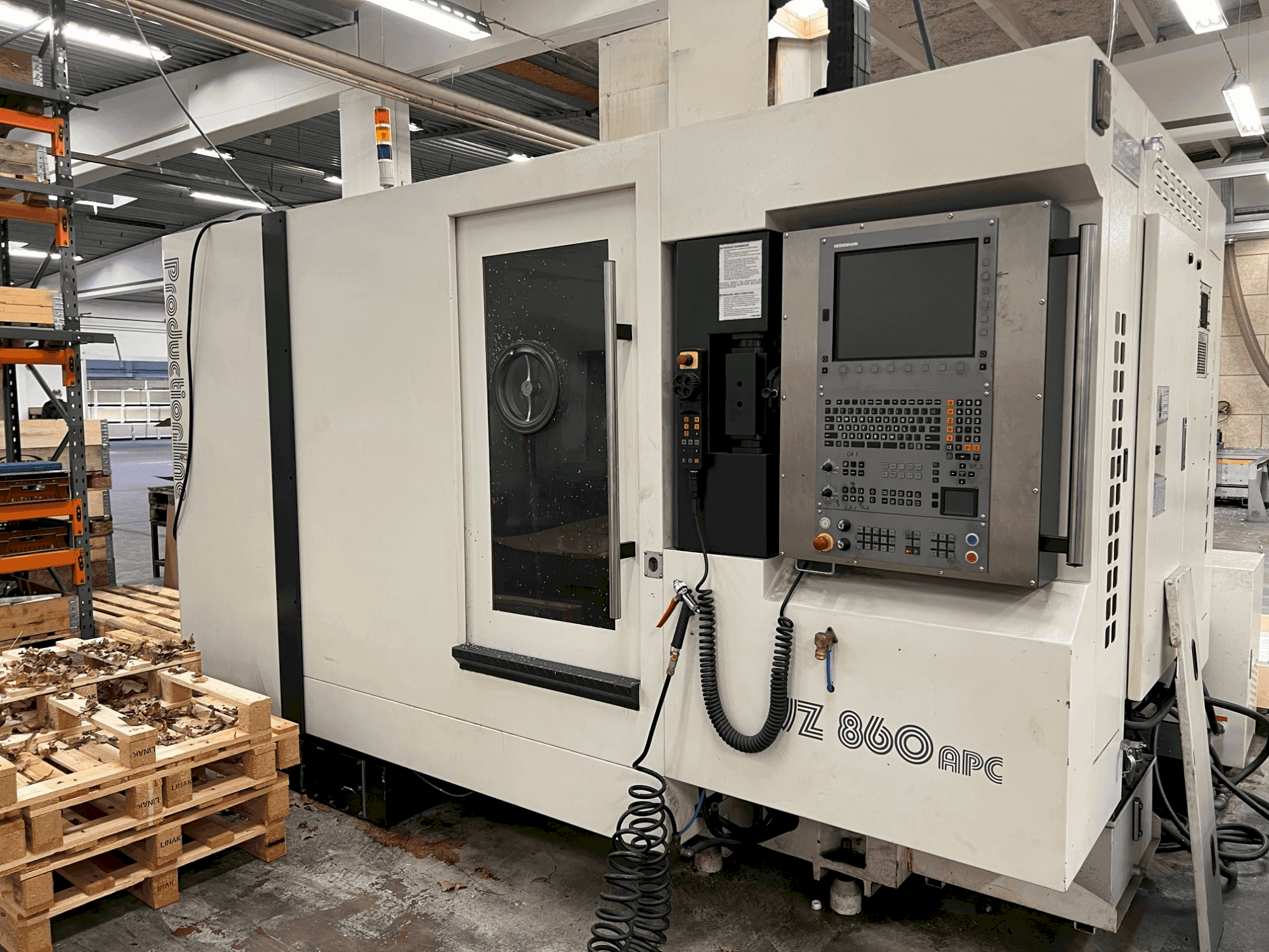 Widok z przodu maszyny WEMAS VZ 860 APC