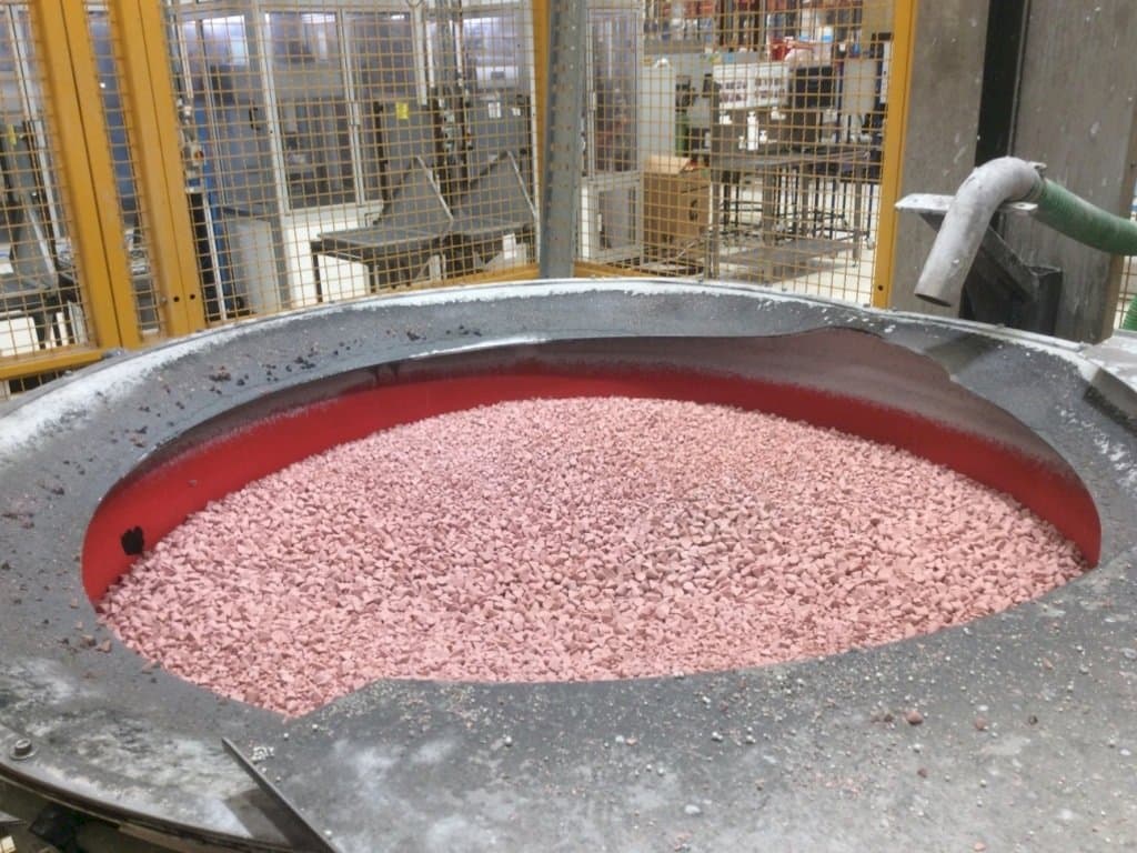 Widok z przodu maszyny Rosler R4/1300.2 SF