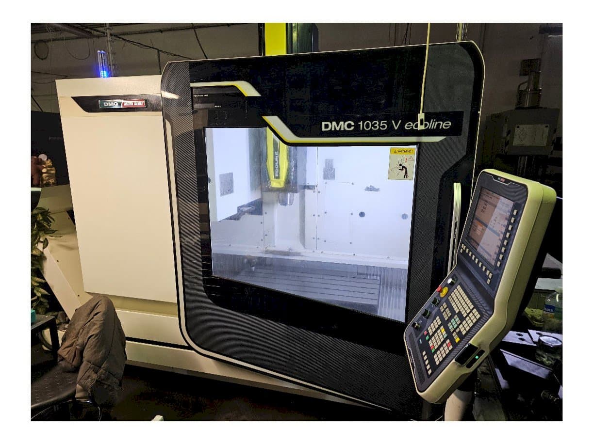 Widok z przodu maszyny DMG DMC 1035 V ecoline