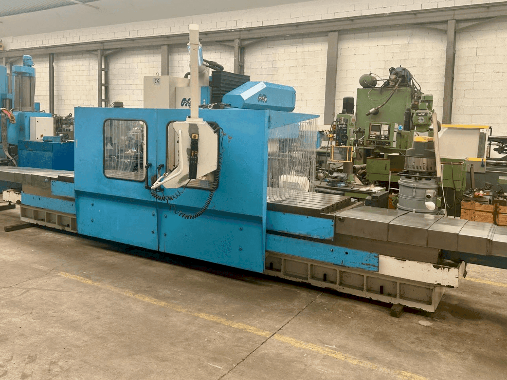 Widok z przodu maszyny MTE BF 4200