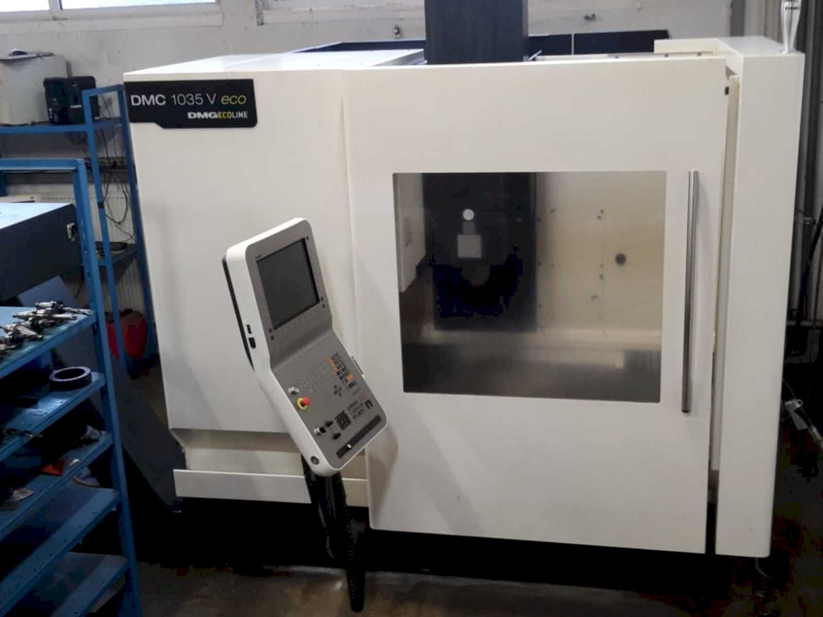 Widok z przodu maszyny DMG DMC 1035 V ECO