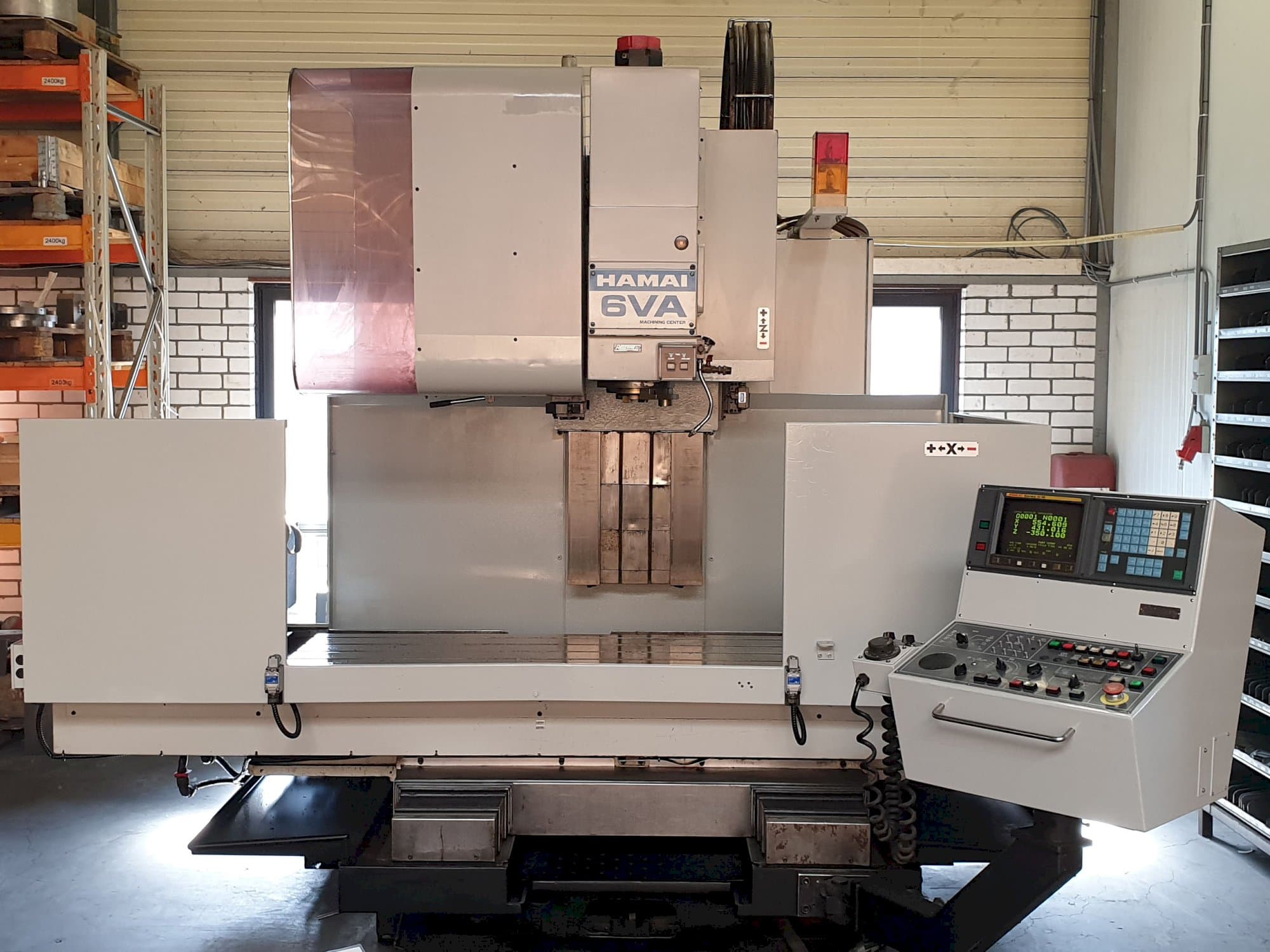 Widok z przodu maszyny HAMAI MC-6VA