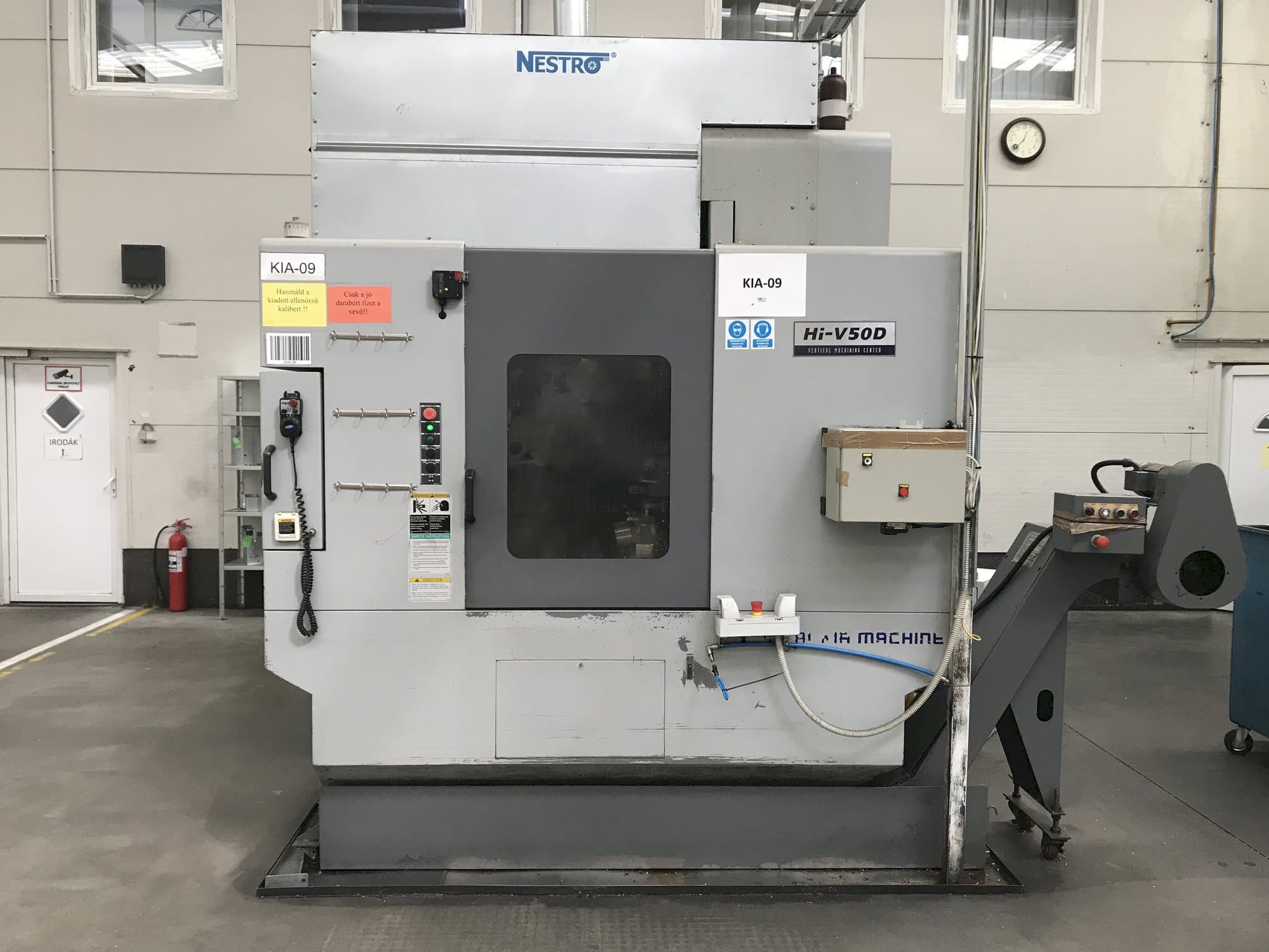 Widok z przodu maszyny Hyundai Kia Hi V50D