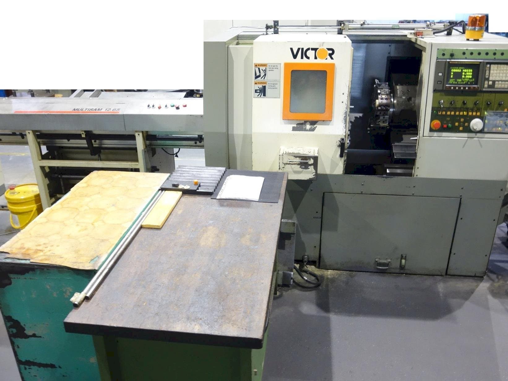 Widok z przodu maszyny Victor V Turn plus 15 (1996)