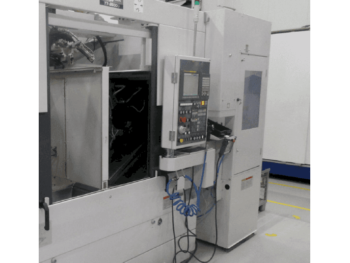 Widok z przodu maszyny Takisawa TT-2600G