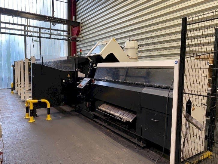 Widok z przodu maszyny RSA RASACUT SC 1000