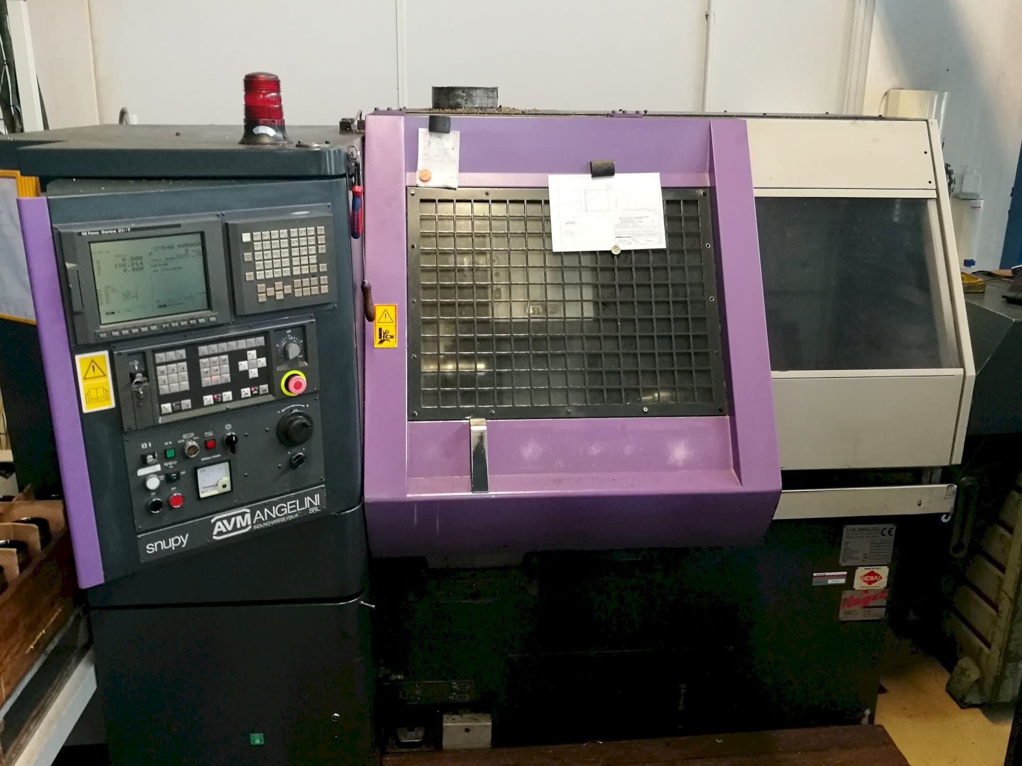 Widok z przodu maszyny AVM Angelini Snupy 21TI