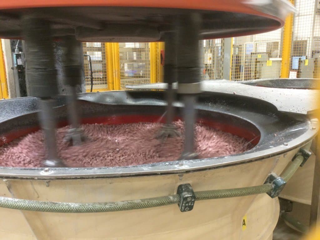 Widok z przodu maszyny Rosler R4/1300.2 SF