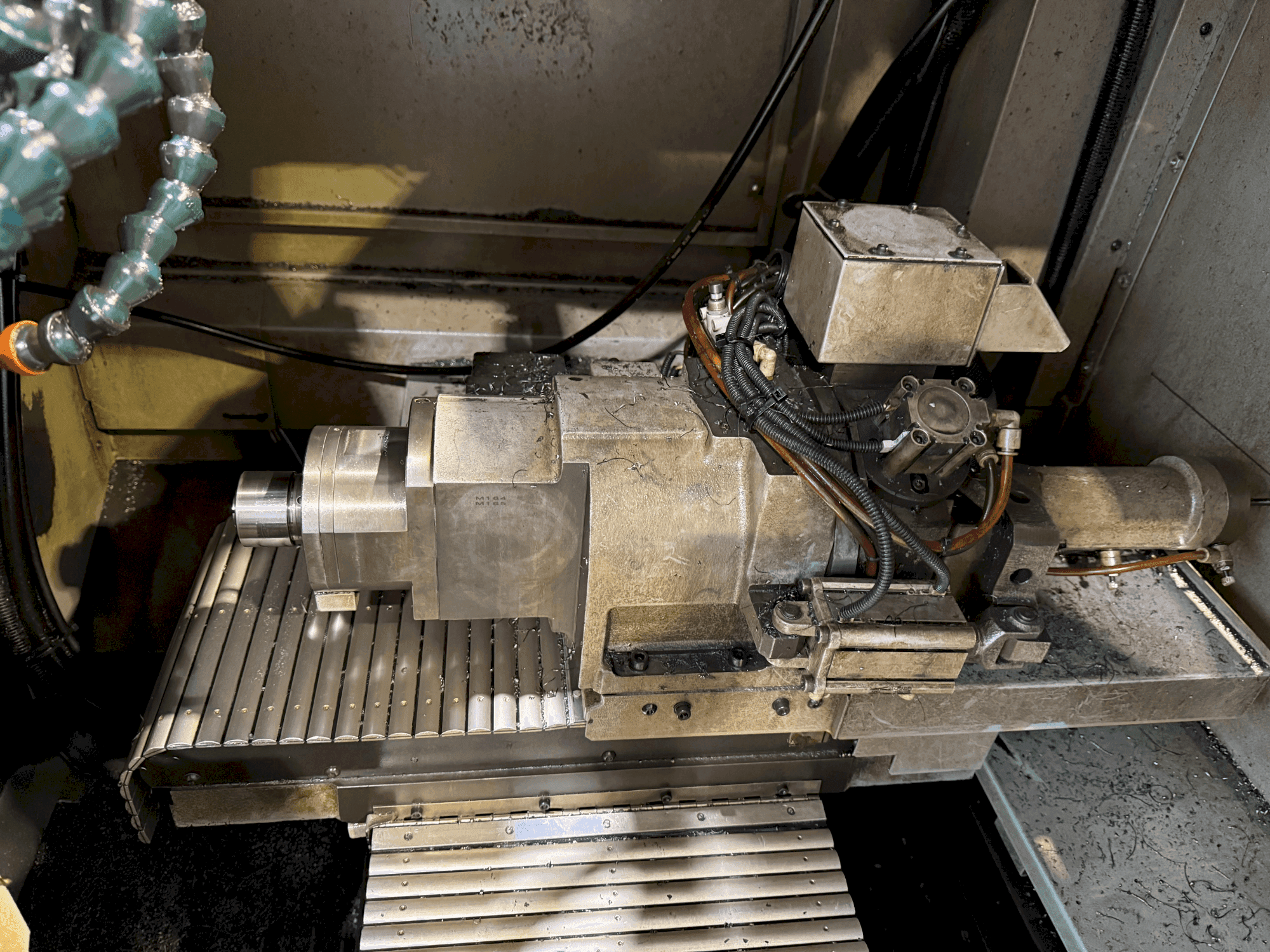 Widok z przodu maszyny TSUGAMI HS207