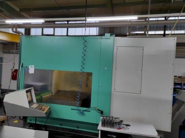 Widok z przodu maszyny DMG DMU 125 T