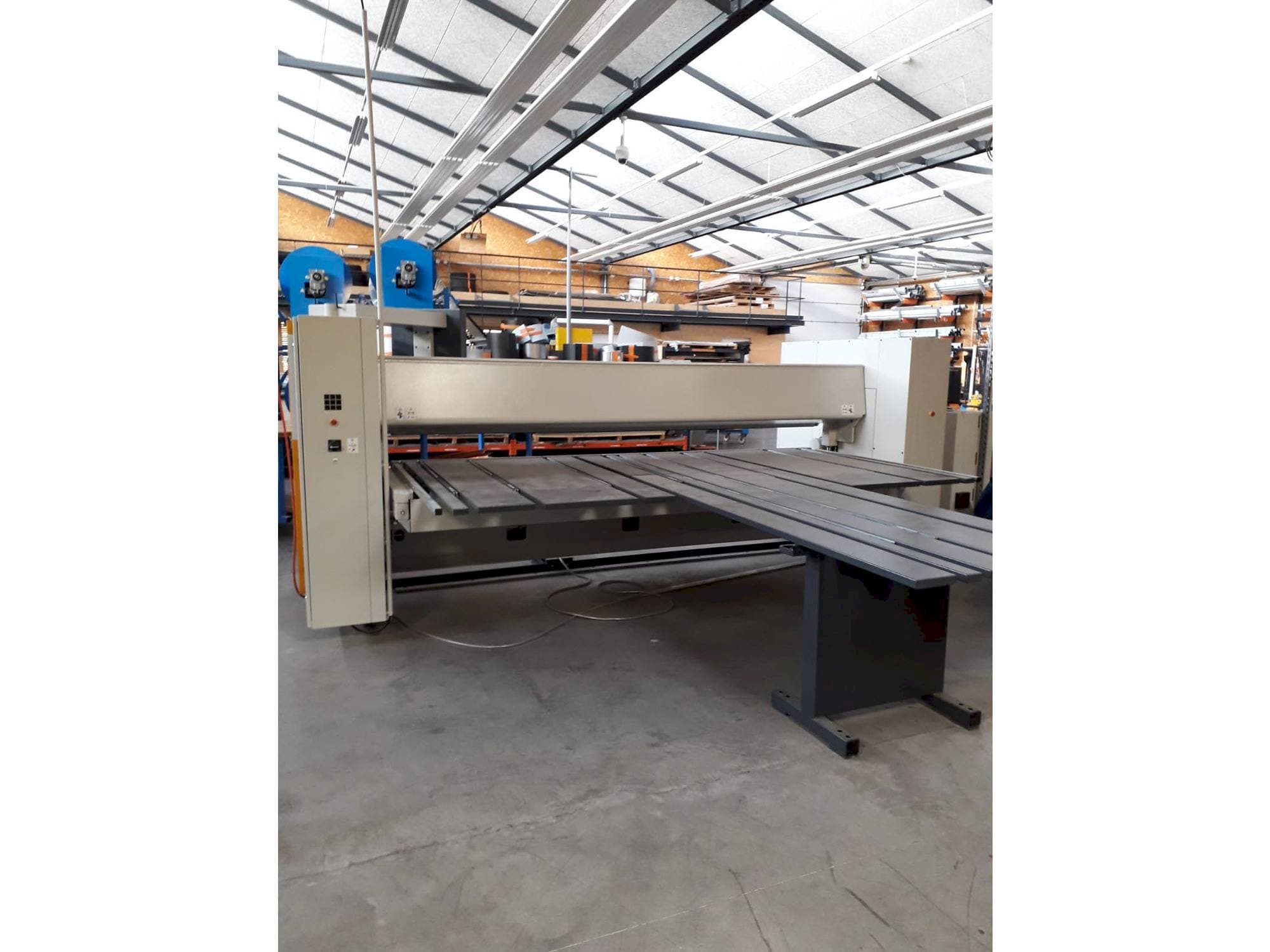 Widok z przodu maszyny RAS 62.30-2 TURBO 2