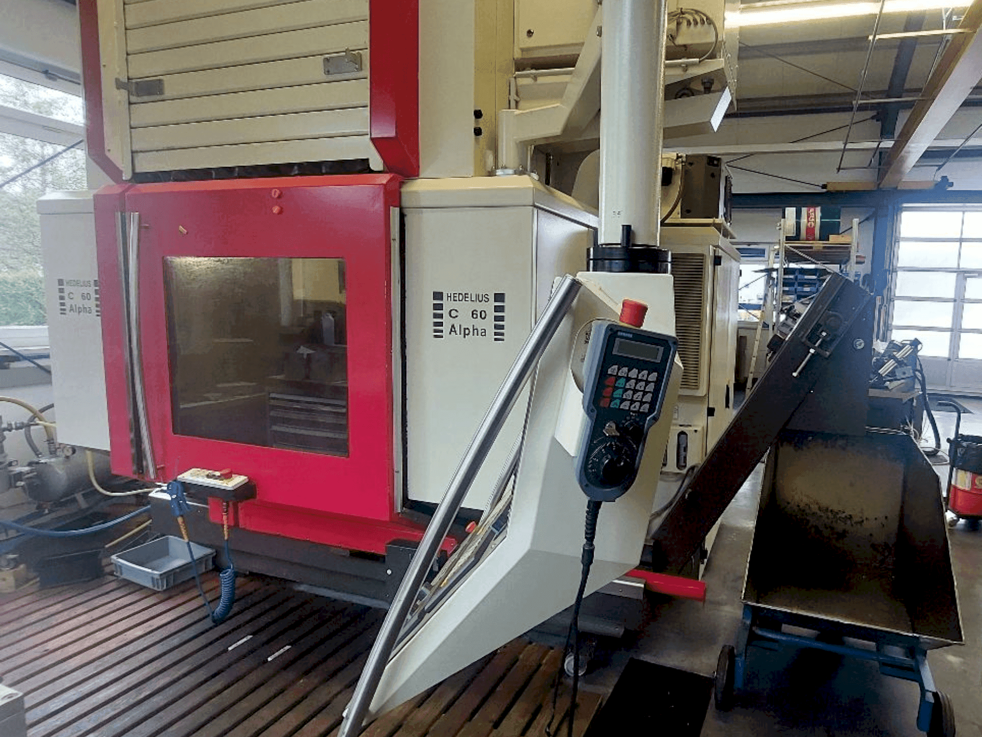Widok z przodu maszyny HEDELIUS C60 ALPHA 800