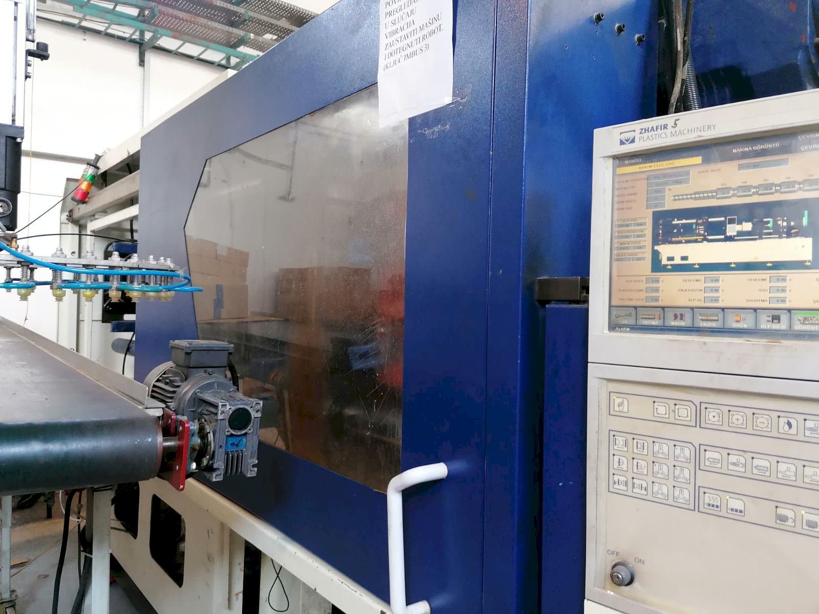 Widok z przodu maszyny HAITIAN Zhafir 410