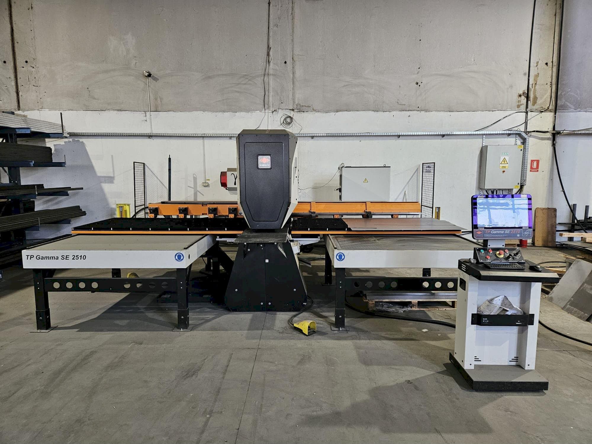 Widok z przodu maszyny TECNOLOGY Italiana TP GAMMA SE 2510