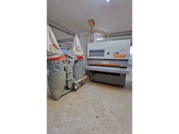 Widok z przodu maszyny CASADEI LIBRA 35