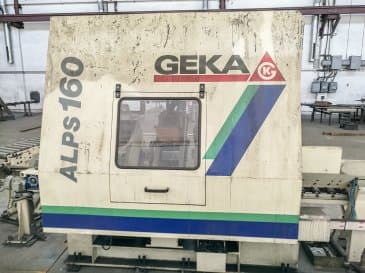 Widok z przodu maszyny GEKA ALPS-150